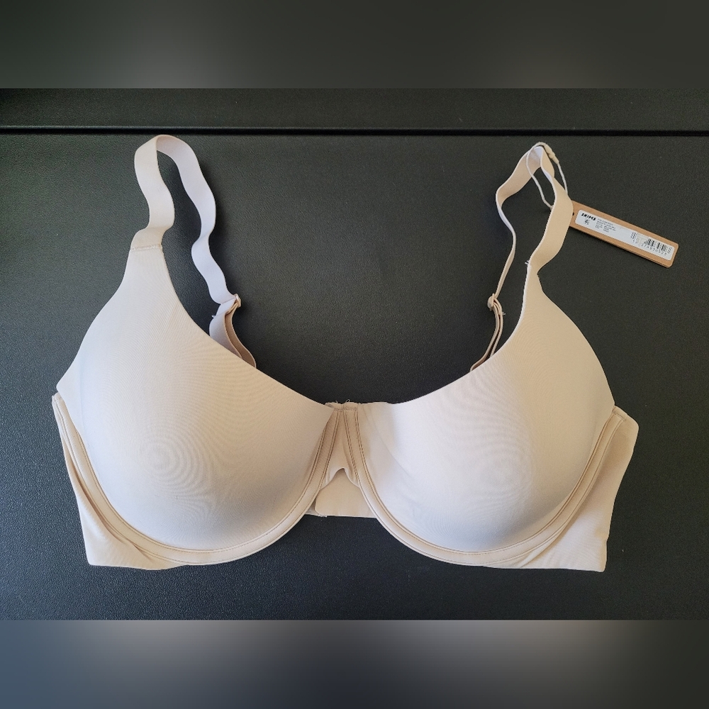 Skims Fits Everybody Scoop Plunge Bra